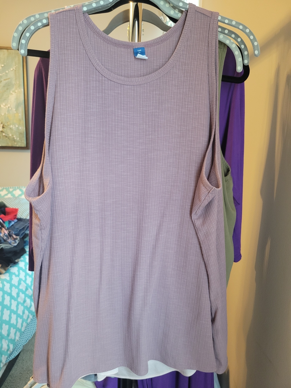 Old Navy Ribbed Scoop Neck Tank Top - Mauve